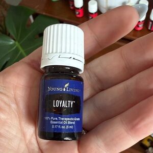 Young Living Loyalty Oil in Deep Blue